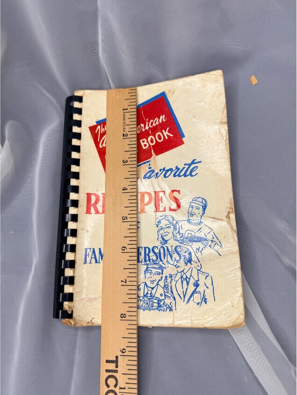 1954 Favorite Recipes From Famous People Spiral Cookbook - Picture 9 of 9